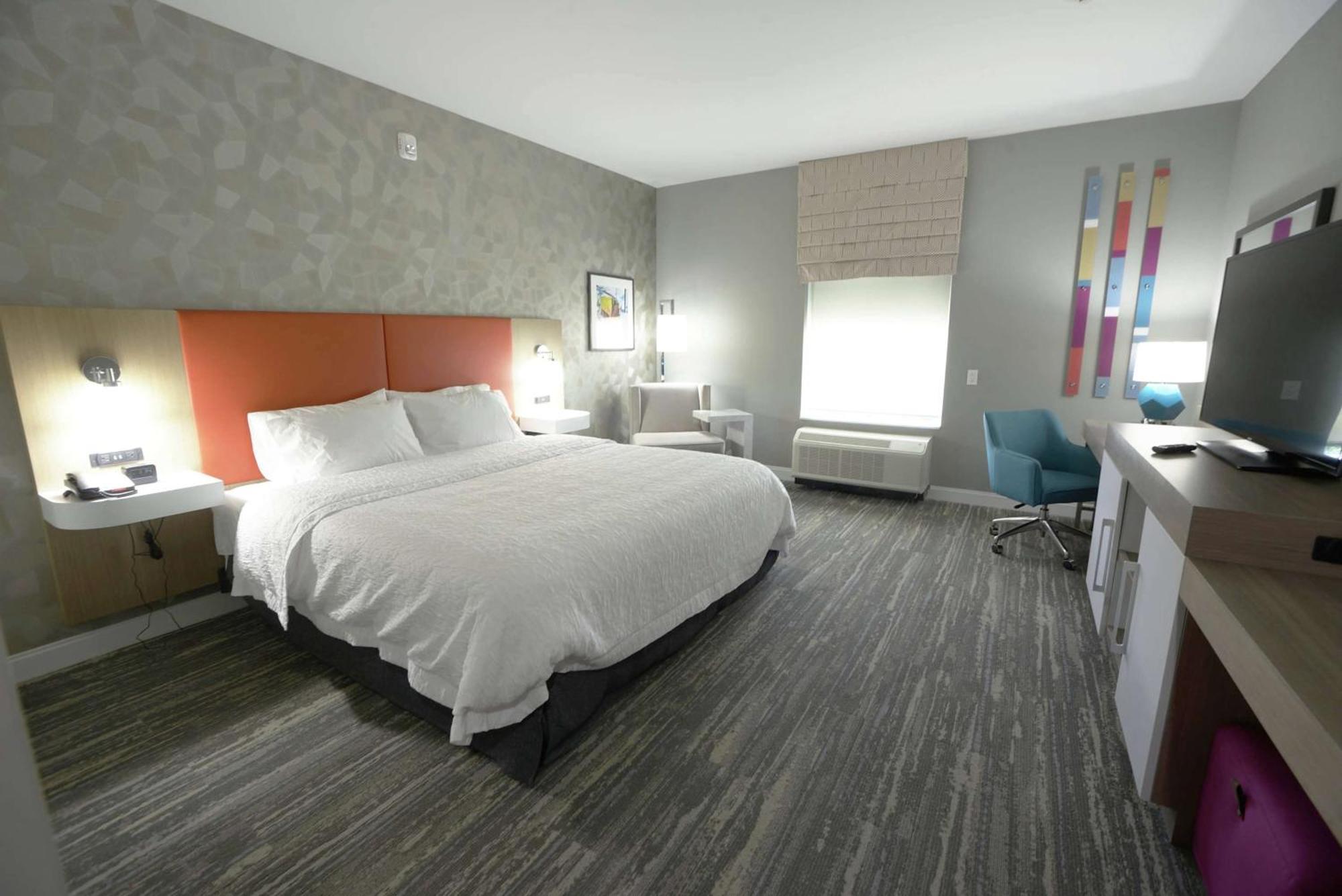 Hampton Inn & Suites Oklahoma City/Quail Springs Exterior photo