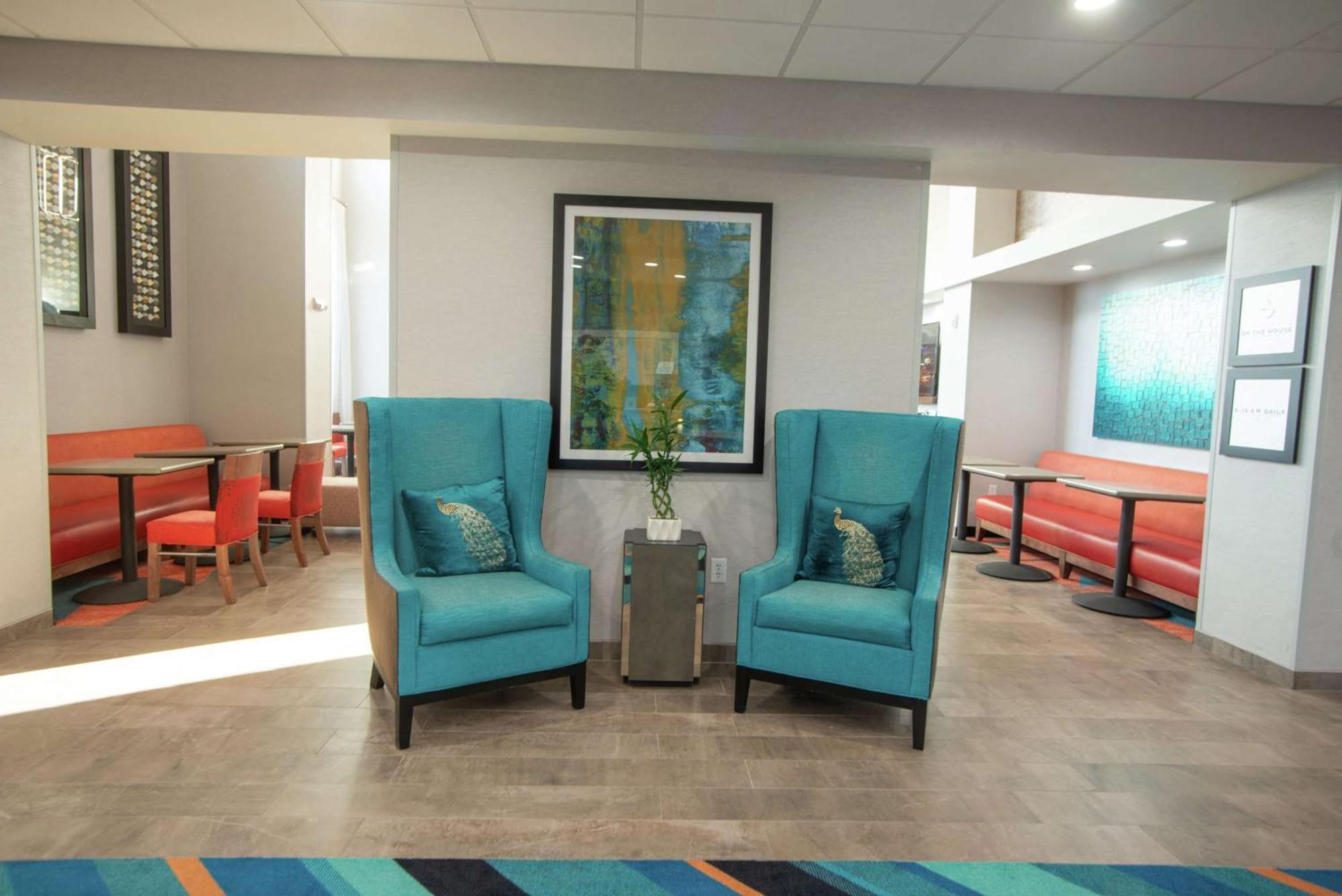 Hampton Inn & Suites Oklahoma City/Quail Springs Exterior photo